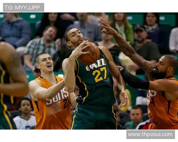 奥特赞马克表现惊艳，爵士进攻篮板奠定胜势